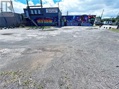 Commercial for Rent in Ontario