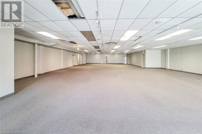 Commercial for Rent in Ontario