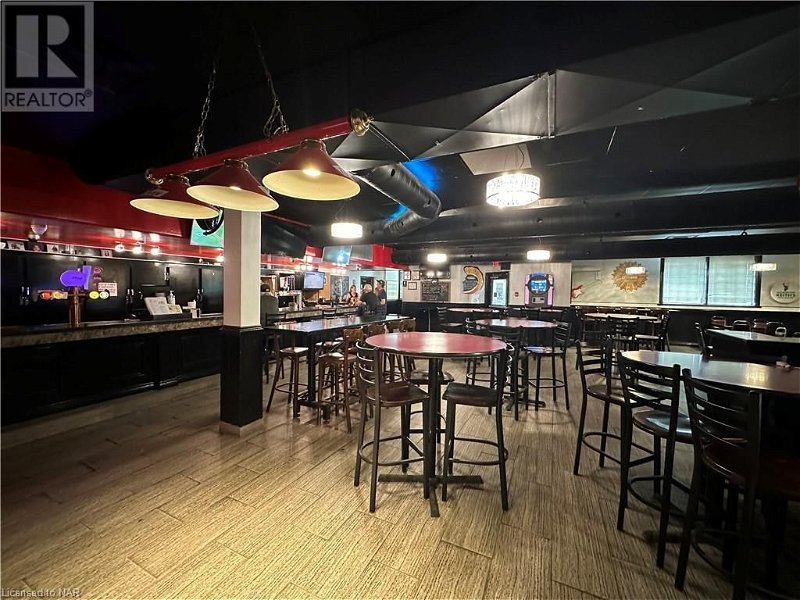 Image #1 of Restaurant for Sale at 155 St Paul Crescent, St. Catharines, Ontario