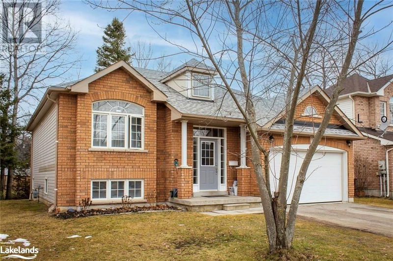 48 ROSE VALLEY Way  Wasaga Beach, L9Z3C4 | Image 2