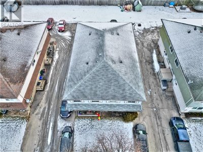 Image #1 of Commercial for Sale at 14 Centennial Drive, Welland, Ontario