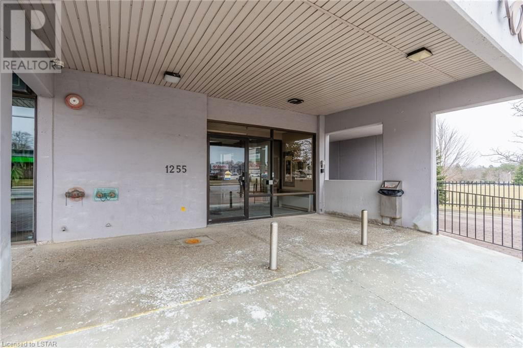 1255 COMMISSIONERS Road W Unit# 402 Image 3