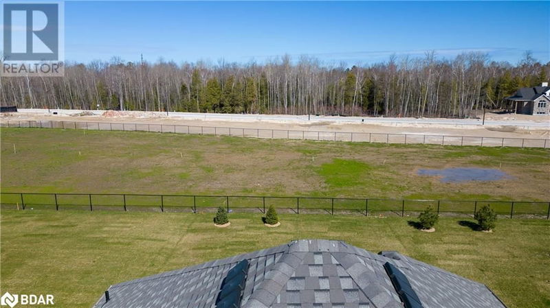 220 RAMBLEWOOD Drive  Wasaga Beach, L9Z2B2 | Image 36