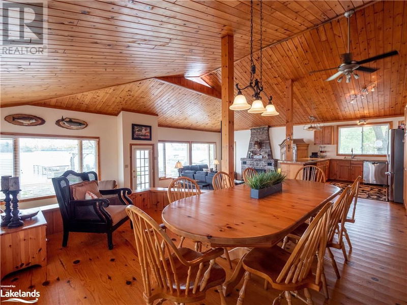 2694 ISLAND 1040/LITTLE BEAUSOLEIL Island  Honey Harbour, P0E1E0 | Image 19