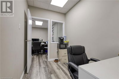 Commercial for Rent in Ontario