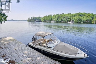 Image #1 of Commercial for Sale at 2 Beacon Island Island Unit# R48, Muskoka Lakes, Ontario