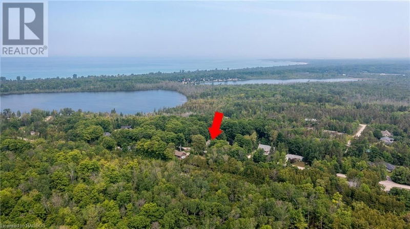 7 SANDY PINES Trail  Sauble Beach, N0H2G0 | Image 1