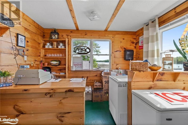 10 B321 ISLAND / FRYING PAN Island  Parry Sound, P2A2L9 | Image 14