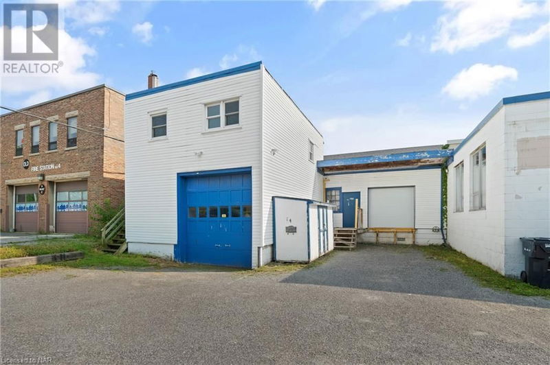 12 WALNUT Street  St. Catharines, L2T1H3 | Image 3