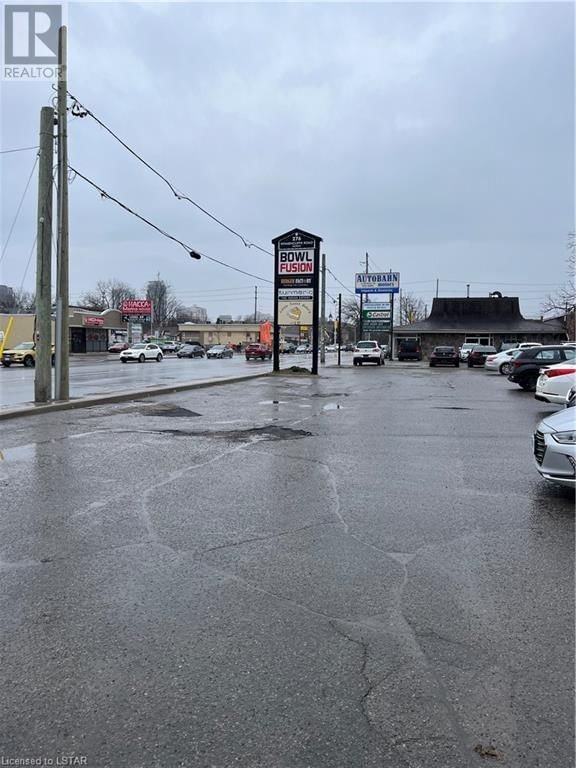 Image #1 of Restaurant for Sale at 276 Wharncliffe Road Unit# 5, London, Ontario