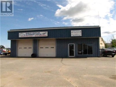 Image #1 of Commercial for Sale at 141 Industrial Boulevard, Greater Napanee, Ontario