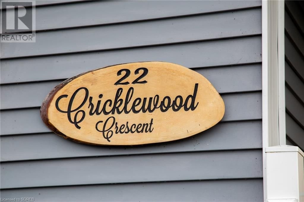 22 CRICKLEWOOD Crescent Image 35