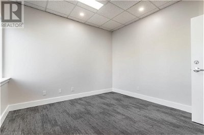 Image #1 of Commercial for Sale at 275 Lawrence Avenue Unit# 2, Kitchener, Ontario