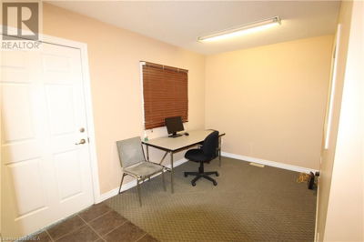 Commercial for Rent in Ontario