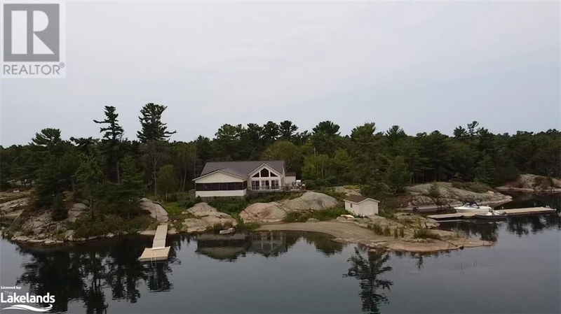 1 B844 Island  Pointe au Baril, P0G1K0 | Image 1