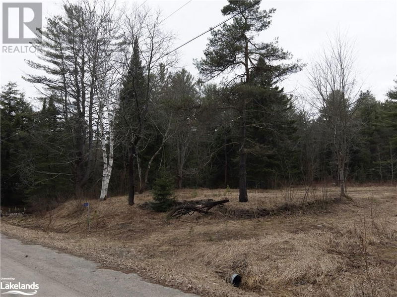 1061 NAISMITH Road  Bracebridge, P1L1X4 | Image 1