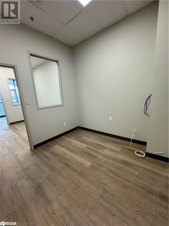 202 - 140 DUNLOP STREET EAST Image 16
