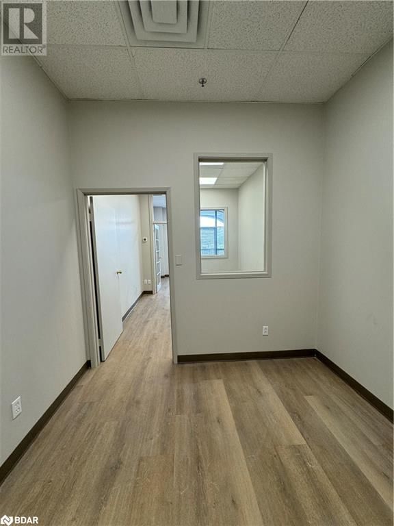 202 - 140 DUNLOP STREET EAST Image 17