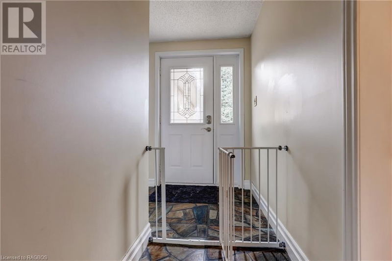 355 PENETANGORE ROW null  Kincardine, N2Z2K1 | Image 14