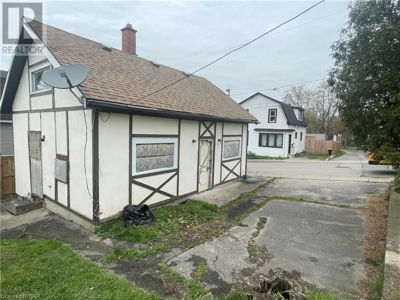 Commercial for Sale in Ontario