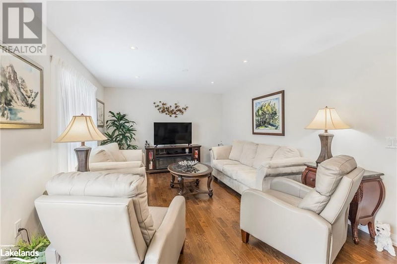 13 HEWSON STREET null  Penetang, L9M0V7 | Image 5