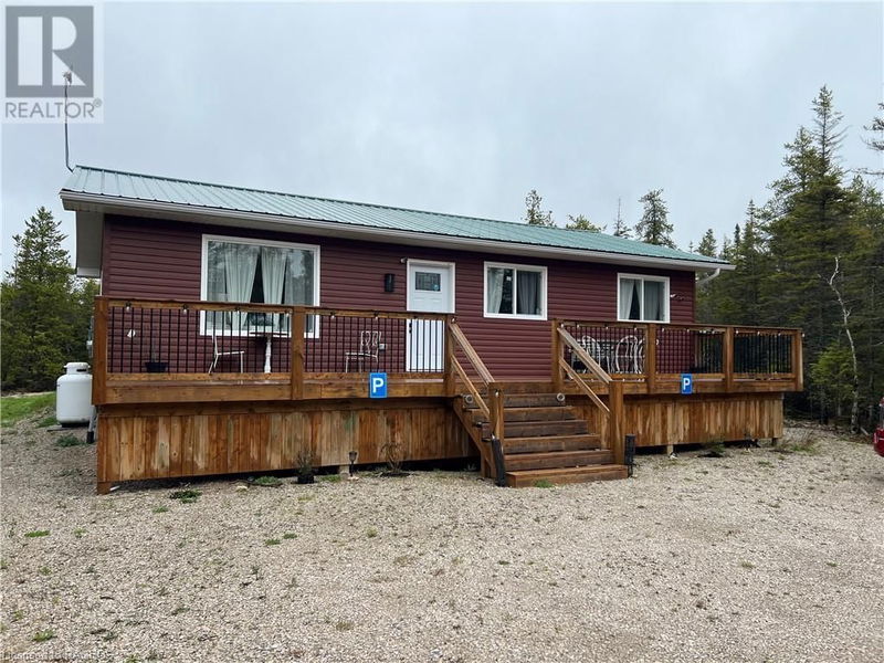 587 DORCAS BAY Road  Northern Bruce Peninsula, N0H2R0 | Image 1