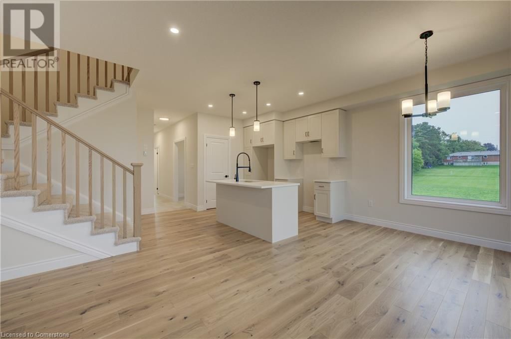 30 ANNE STREET WEST Image 13