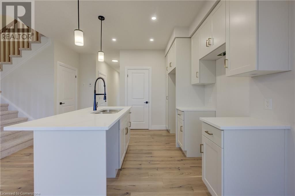 30 ANNE STREET WEST Image 15
