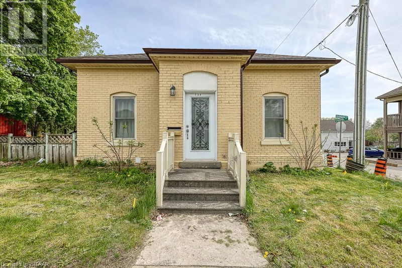 734 DUNDAS Street  Woodstock, N4S1E9 | Image 1