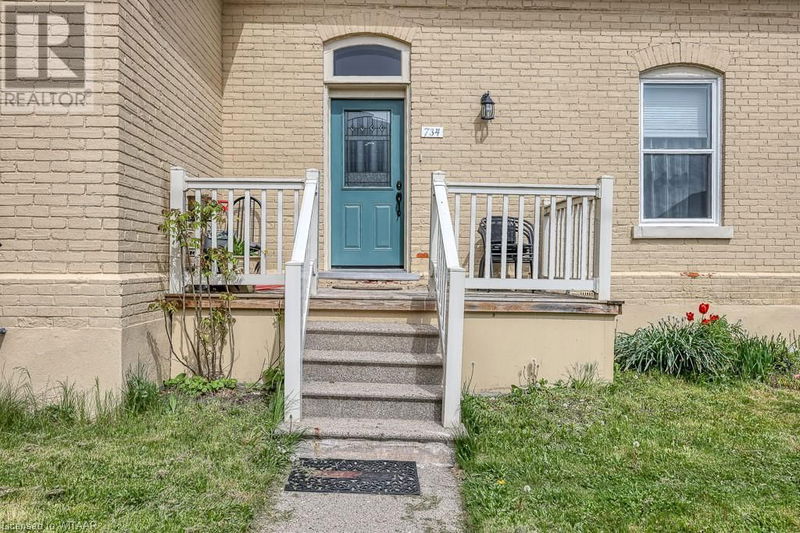 734 DUNDAS Street  Woodstock, N4S1E9 | Image 2