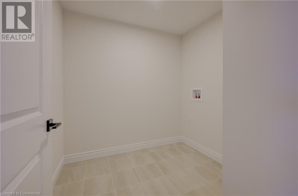 36 ANNE STREET WEST Image 19
