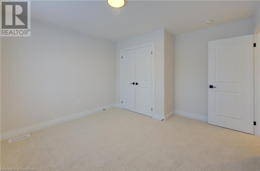 36 ANNE STREET WEST Image 21