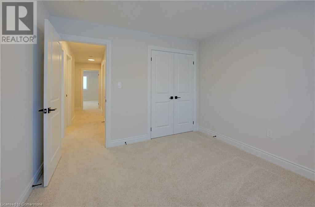 36 ANNE STREET WEST Image 22