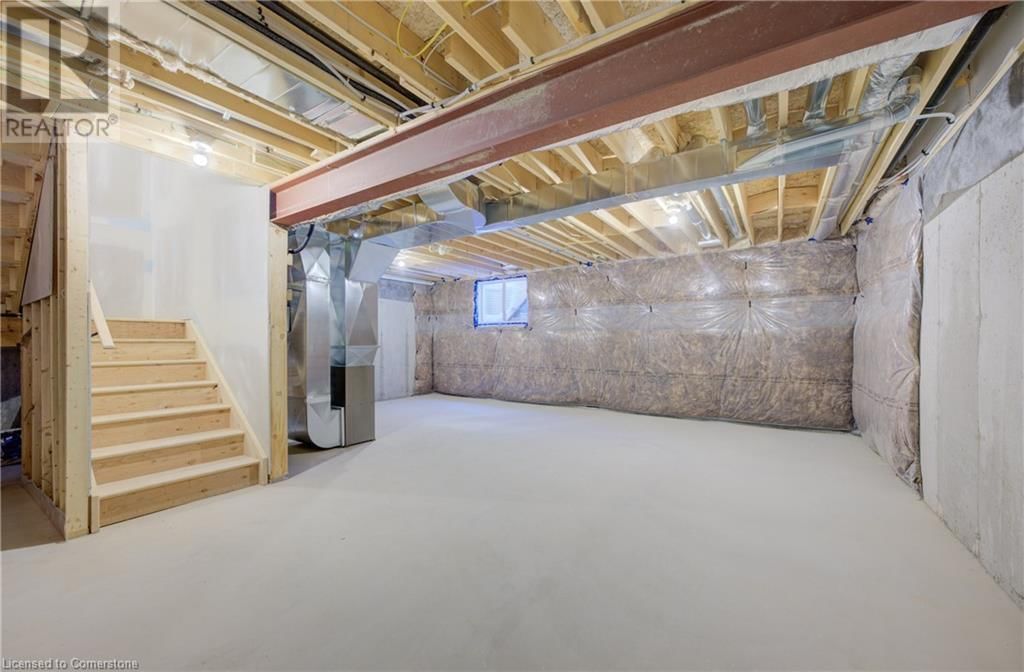 36 ANNE STREET WEST Image 29