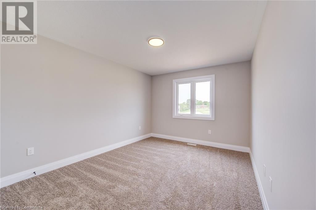 102 THACKERAY WAY Image 27