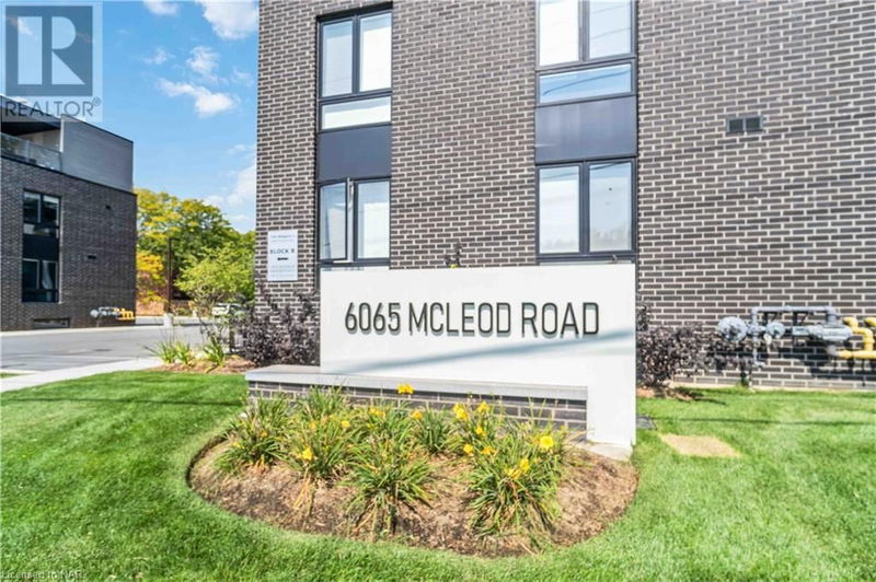 6065 MCLEOD Road  Niagara Falls, L2G0Z7 | Image 38