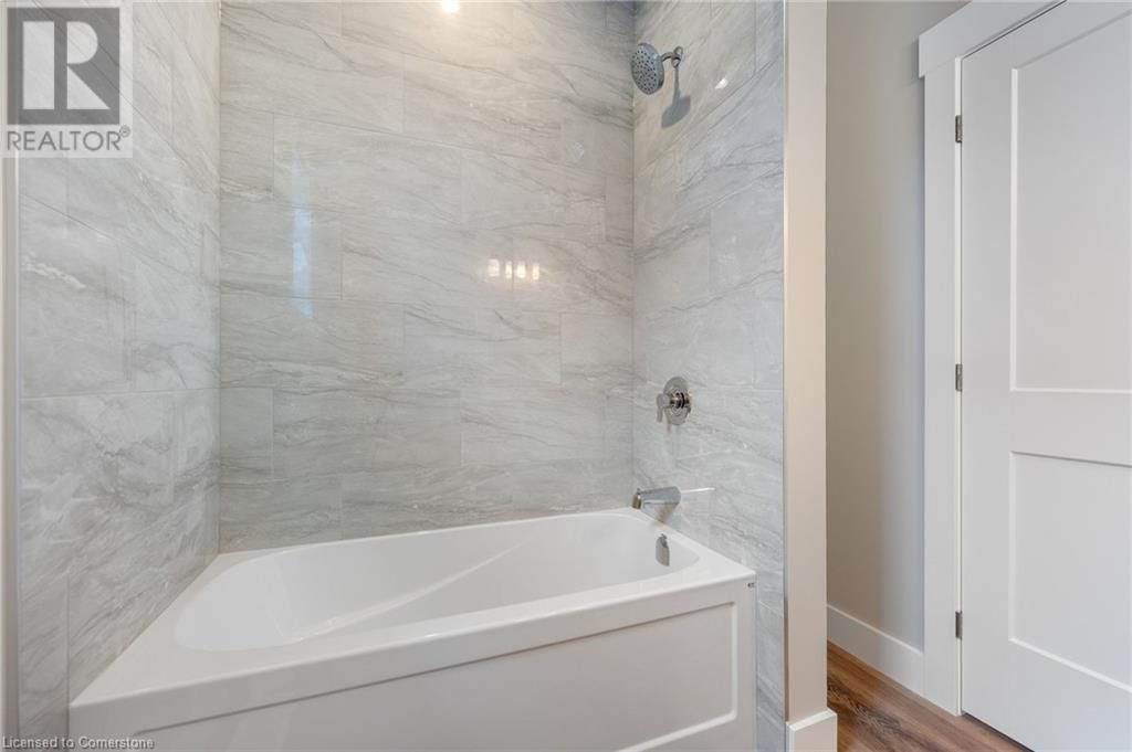 135 GIBBONS STREET Image 27