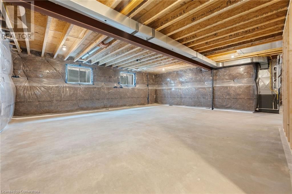 135 GIBBONS STREET Image 34