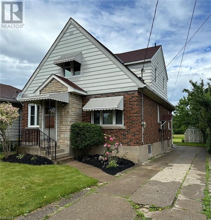 13 GARNET Street  St. Catharines, L2M5E6 | Image 1