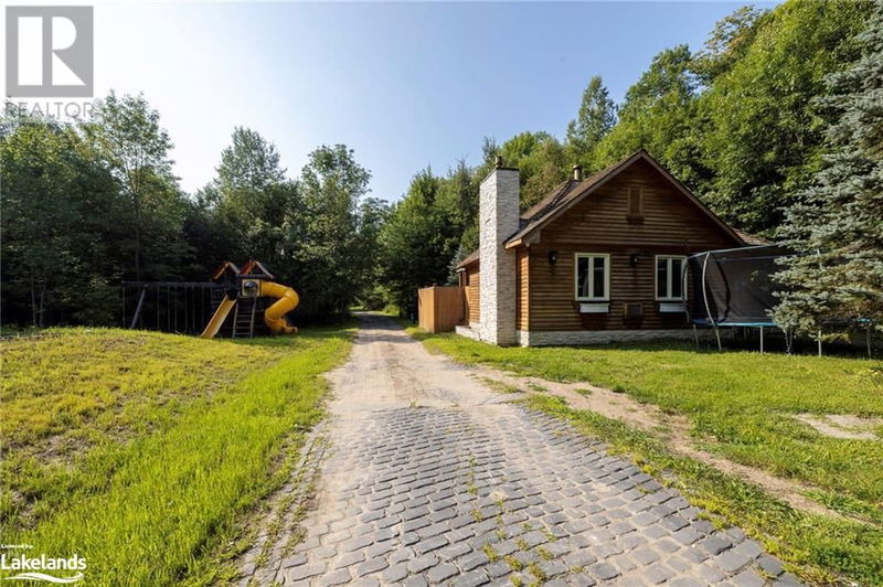 1080 WHITEHEAD Road  Gravenhurst, P1P1V1 | Image 42