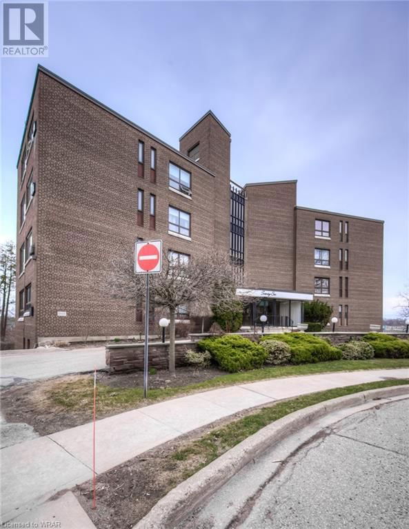 26 WENTWORTH Avenue Unit# 5N Image 3