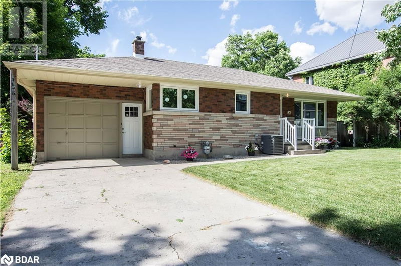 136 VICTORIA ST W Street West Alliston, L0M1L7 | Image 2