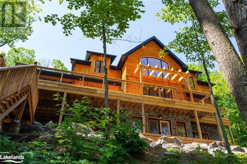 1213 CAMP JACKSON Road  Muskoka Lakes, P0C1A0 | Image 1