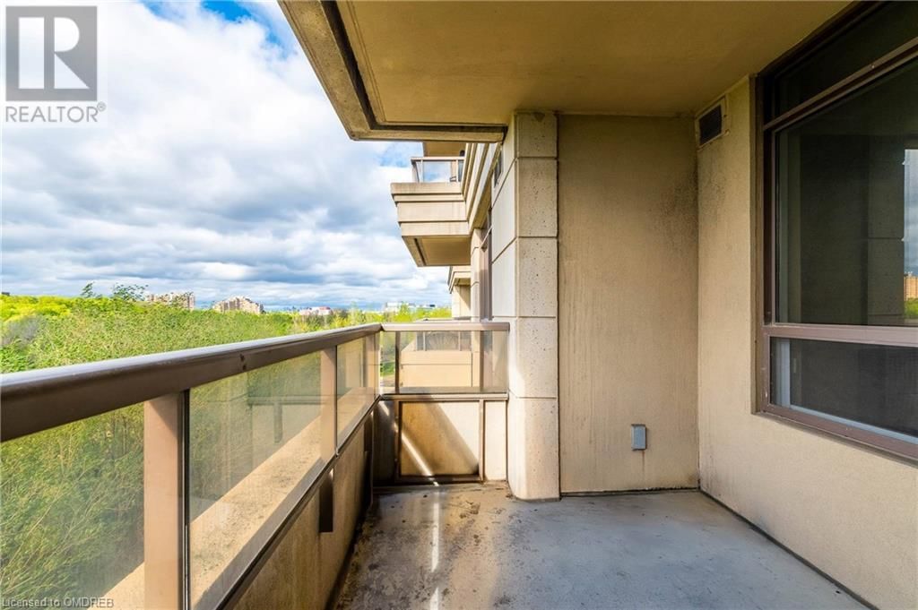 710 HUMBERWOOD Boulevard Unit# 303 Image 12