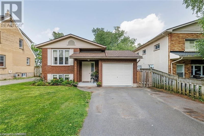 1387 STATION Street  Fonthill, L3B5N5 | Image 3