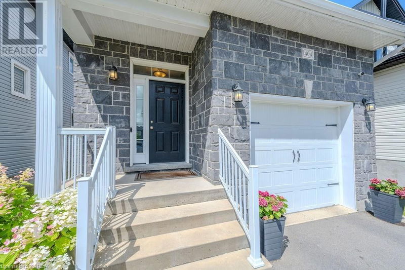 404 BETH Crescent  Kingston, K7P0K9 | Image 2