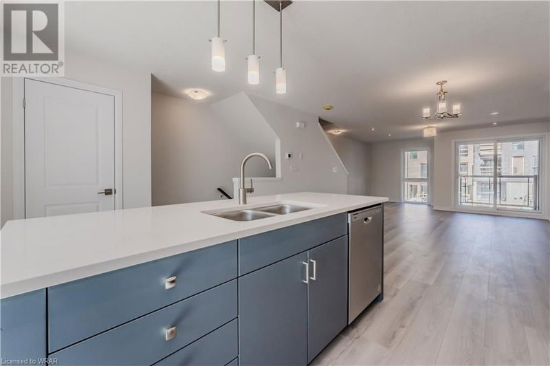 7 URBANE Boulevard  Kitchener, N2E0H8 | Image 7