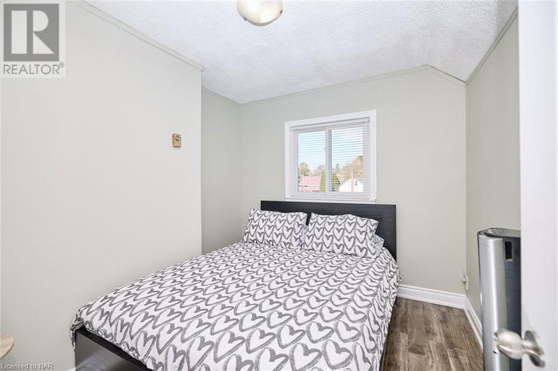 5267 MCRAE Street  Niagara Falls, L2E1P9 | Image 20