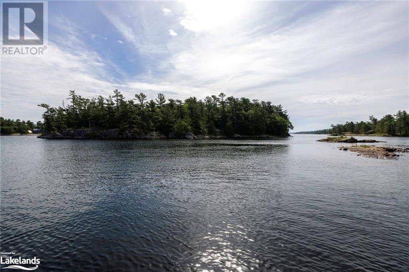 22 A30 Island  Pointe au Baril, P0G1K0 | Image 14