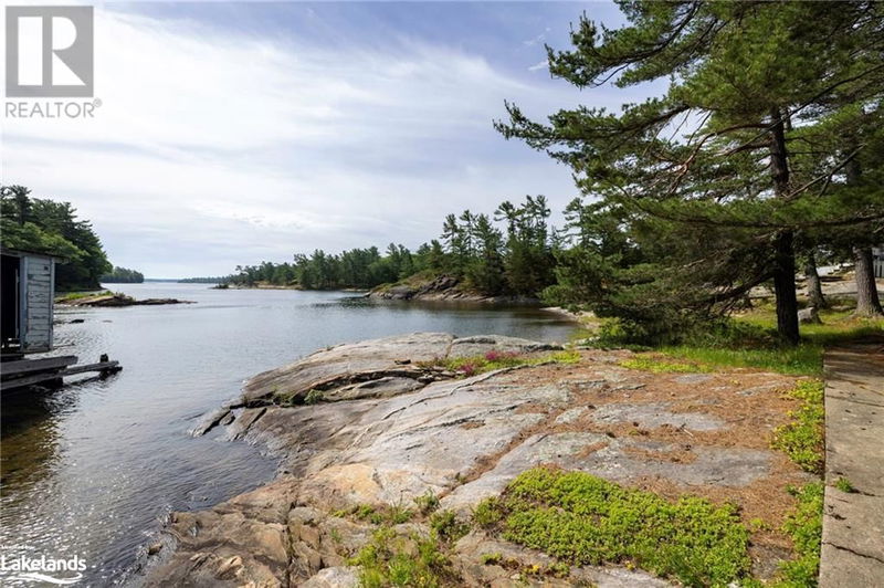 22 A30 Island  Pointe au Baril, P0G1K0 | Image 15